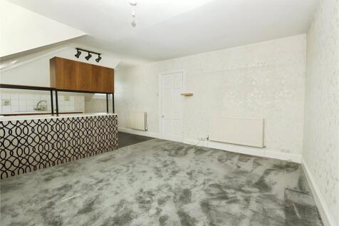 Living Room/Kitchen