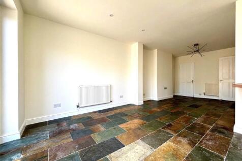 Kitchen Family Room