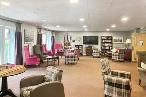 Communal Lounge