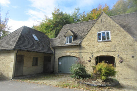 One bedroom ground floor flat