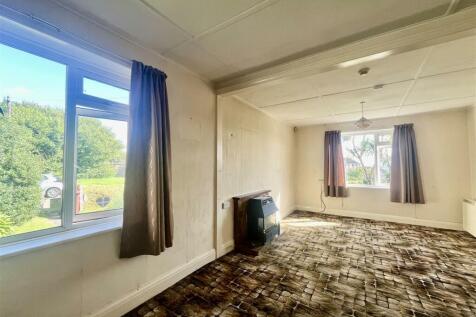 Lounge Dining Room