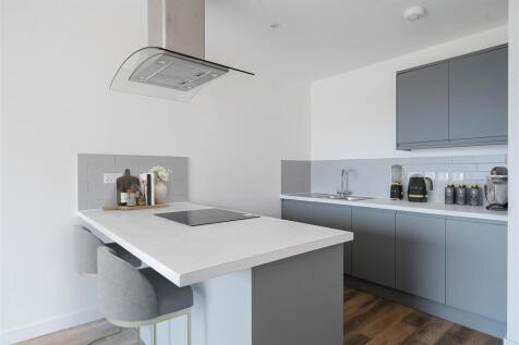 Brand New Fitted Kitchen