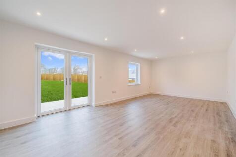 Spacious Open Plan Living Space