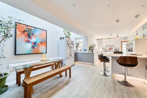 Open Plan Kitchen Dining Room