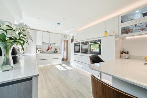 Open Plan Kitchen Dining Room