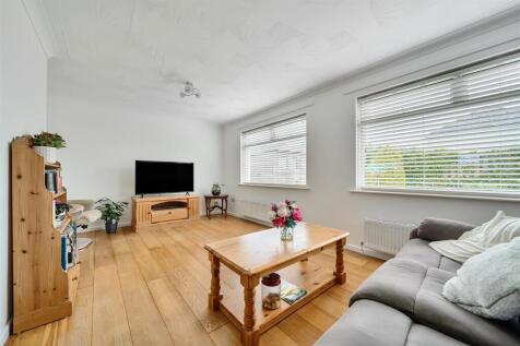 Lounge Dining Room