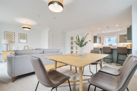Spacious Open Plan Living Space