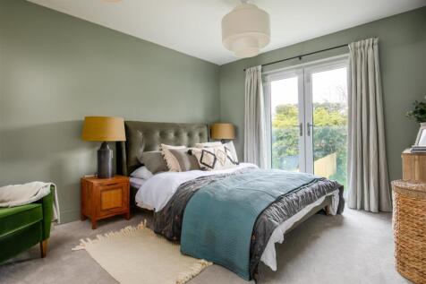 Luxurious Master Bedroom With Juliet Balcony