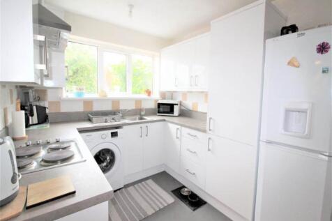 9 Shaftesbury Drive 