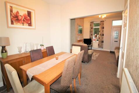 Dining room 2