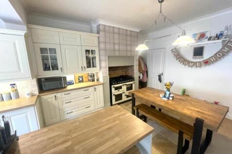 Kitchen 3