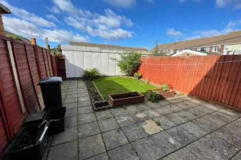 kennford 21 garden