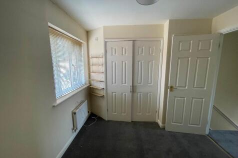 sloe close 15 bed 2 