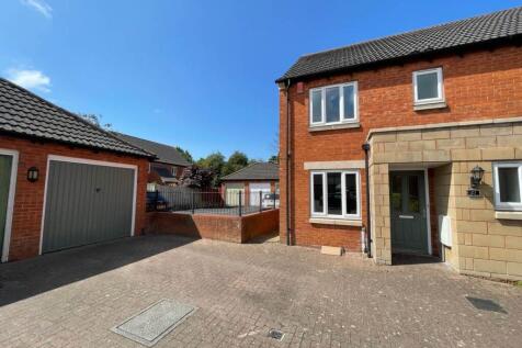 sloe close 27 front 