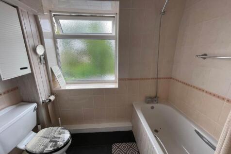 claverham park 34 ba