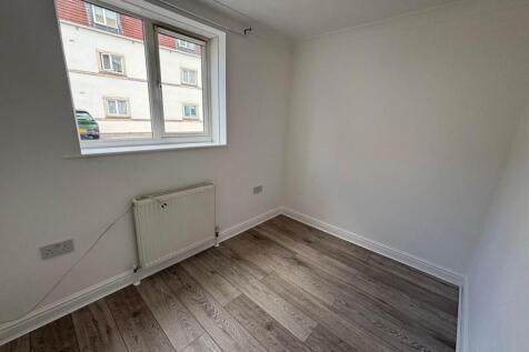 holland court 1 bed 
