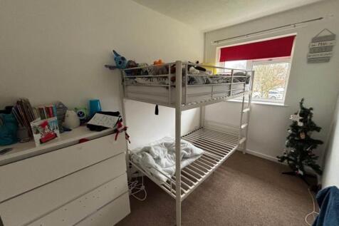 hogarth walk 7 bed 2
