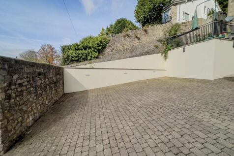 falcon court 2 new p