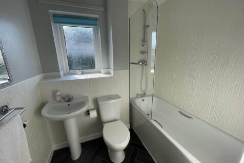 kenmare 118 bathroom