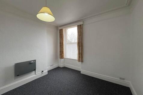 graham rd 12 lounge-