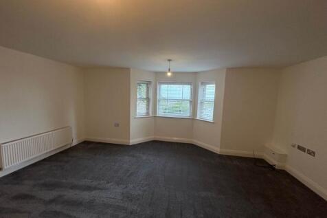 falcon court 2 loung