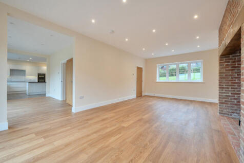 1372929-99-690242...