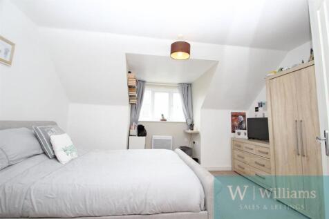 .Mst bedroom 2
