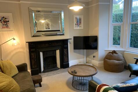 32HIGHFIELD.JPEG