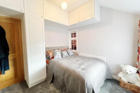 Bedroom 3 pic 2.jpg