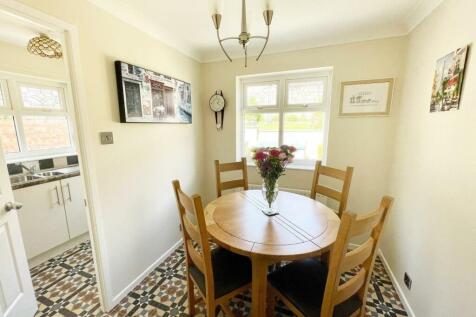 BREAKFAST ROOM