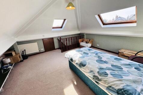 ATTIC ROOM