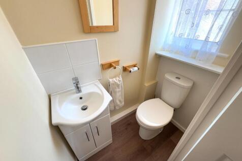 GUEST WC