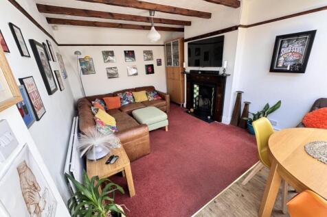 REAR RECEPTION