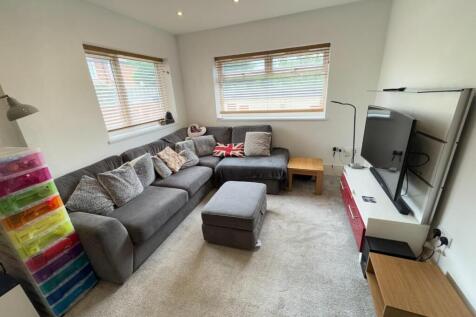 REAR RECEPTION