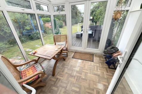 CONSERVATORY/SUN ROOM