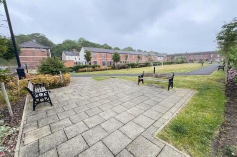 PARK/GREEN TO THE FRONT