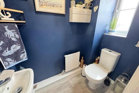 DOWNSTAIRS TOILET