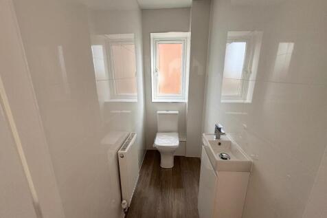 DOWNSTAIRS TOILET