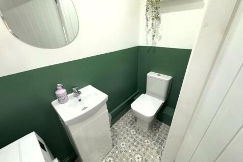 GUEST WC