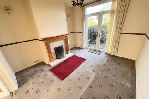REAR RECEPTION ROOM