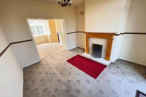 REAR RECEPTION ROOM