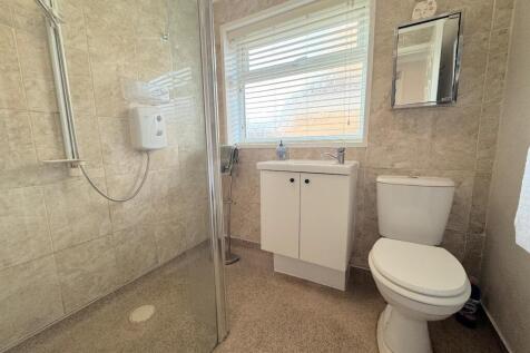 SHOWER ROOM/WET ROOM