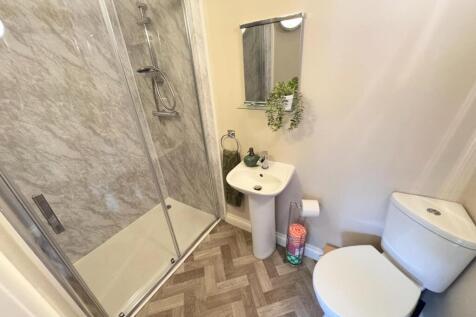 SHOWER ROOM (GARAGE CONVERSION)