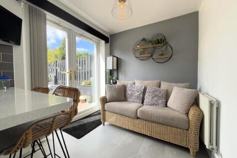 SITTING AREA