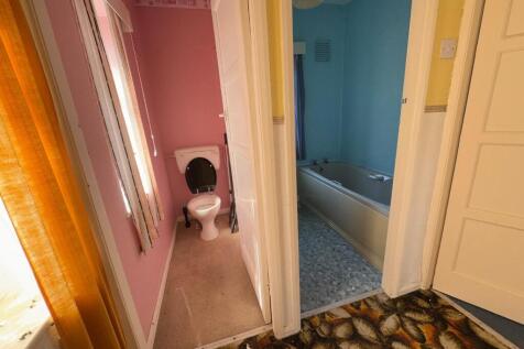 BATHROOM &amp; WC