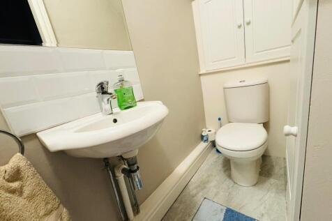 DOWNSTAIRS TOILET
