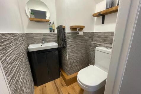 GUEST WC