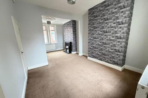 LOUNGE &amp; DINING ROOM