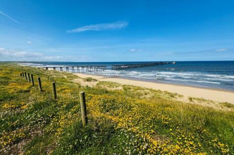 WALKING DISTANCE TO THE BEACH