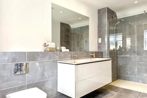 Bedroom One En-Suite